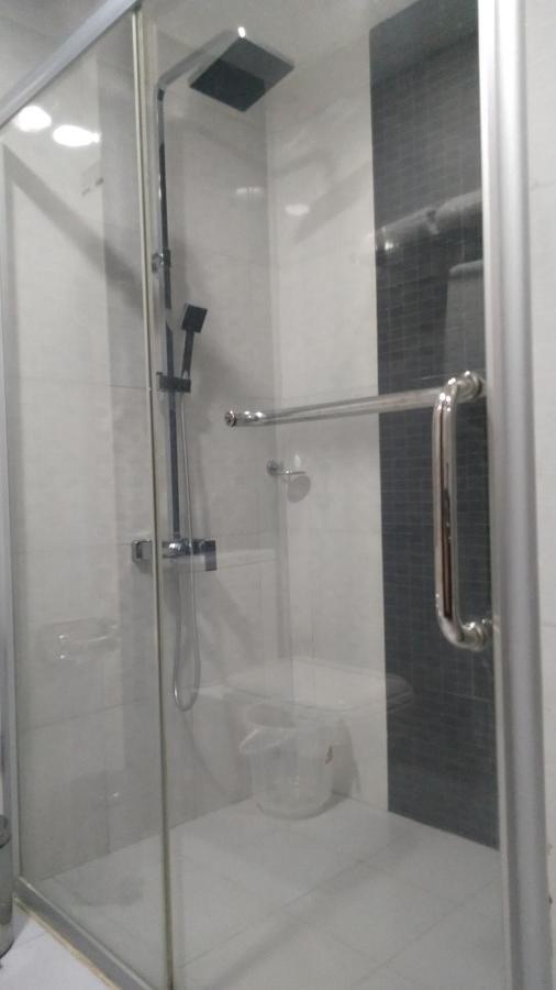 Rouba Residency Hotel Ponnāni エクステリア 写真